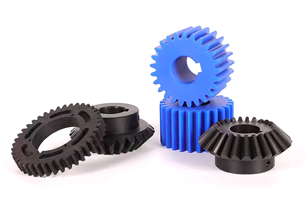 Small-batch manufacturer of custom PA66/POM plastic gears for equipment